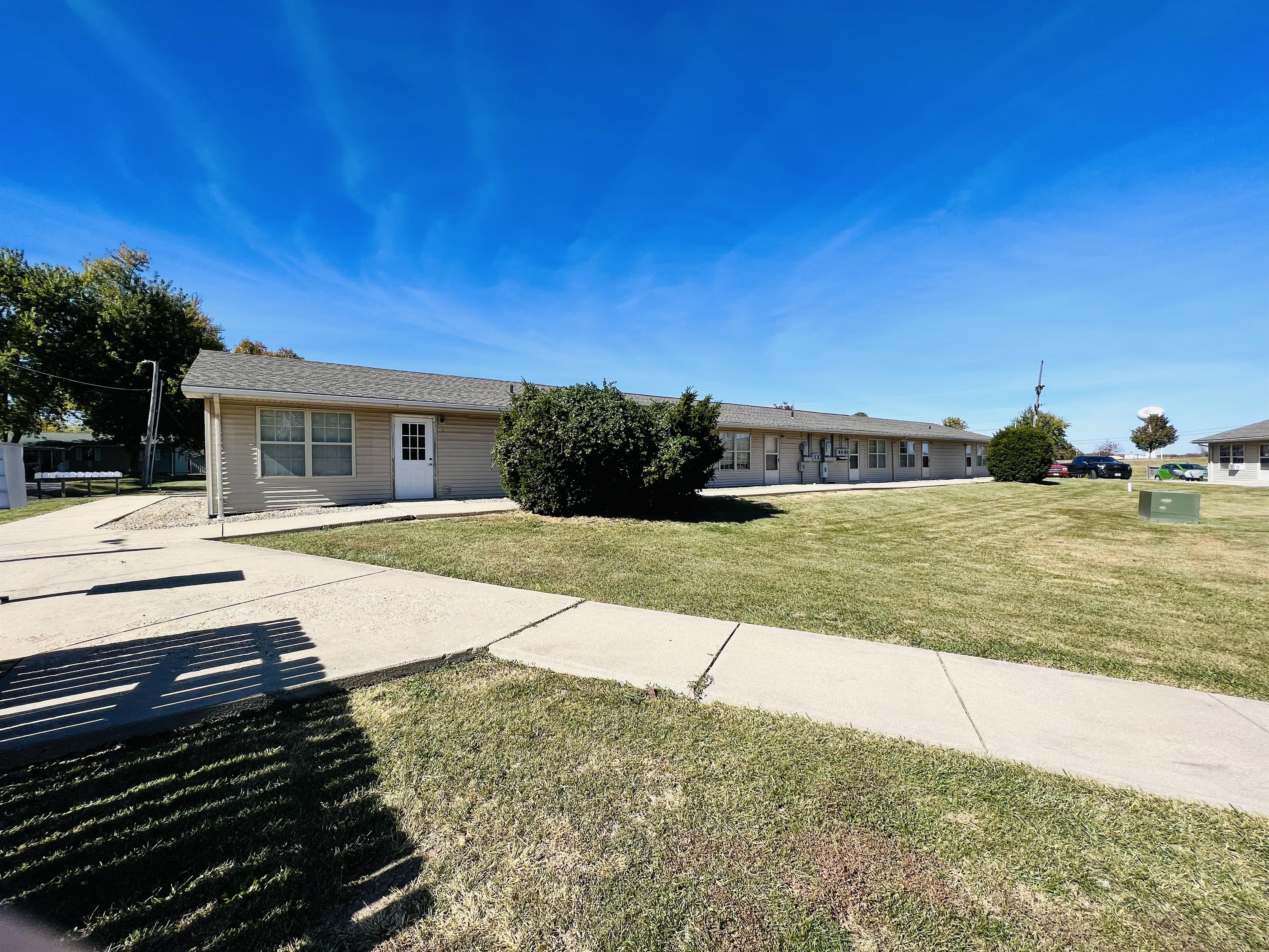 709 E Woodland - 2