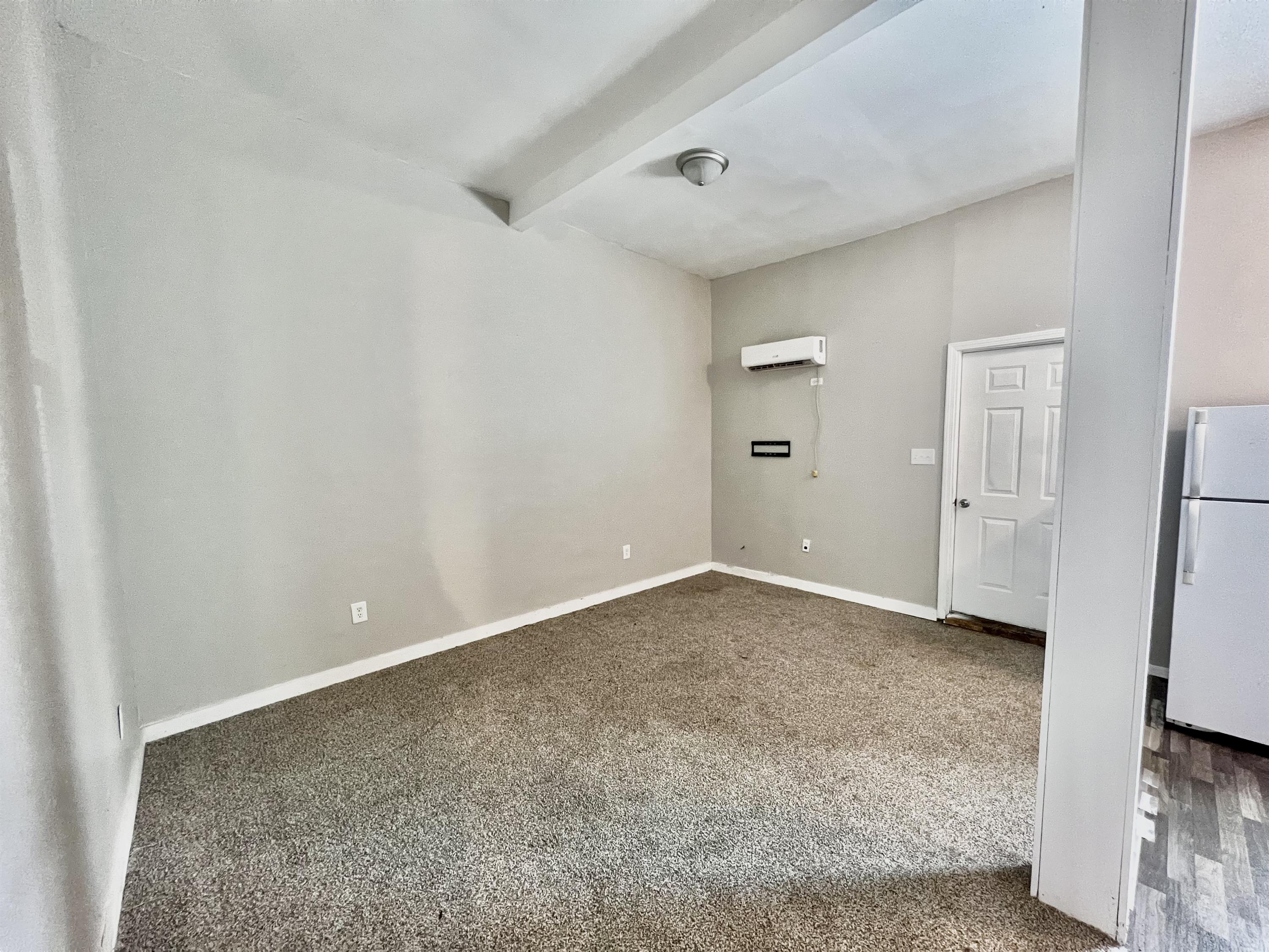 401 W Rolla Road - C
